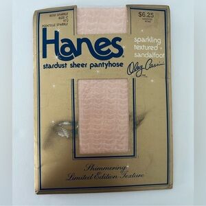 Vintage (1985) Hanes Stardust Sheer Pantyhose (Size: C) in Rose Sparkle - NIP